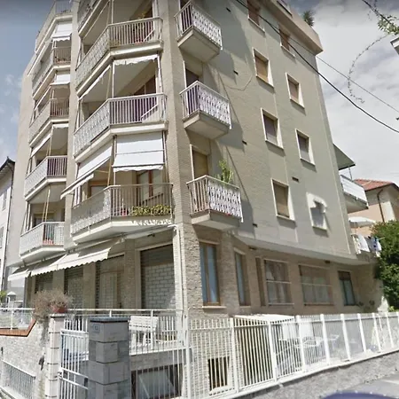 Casa Angerin 2 100mt From Sea - Happy Apartment Alassio